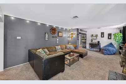 6757 Judistine, Fair Oaks, CA 95628 - Photo 8