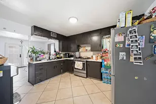 1935 E 13th St, Stockton, CA 95206 - Photo 4