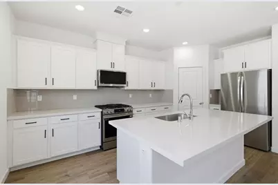 1272 Leonhardt Loop, Lincoln, CA 95648 - Photo 2