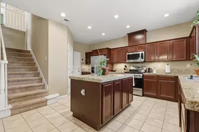 994 Heritage Way, Yuba City, CA 95991 - Photo 6