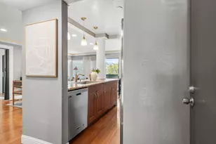 2474 Larkspur Ln, Sacramento, CA 95825 - Photo 4