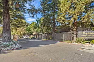 2474 Larkspur Ln, Sacramento, CA 95825 - Photo 28