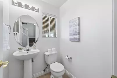 9365 Windrift Lane, Elk Grove, CA 95758 - Photo 22