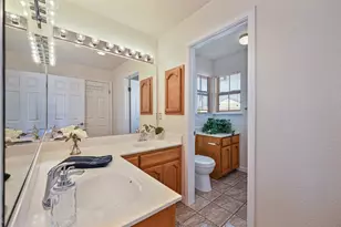8924 Bear Park Ct, Elk Grove, CA 95758 - Photo 40