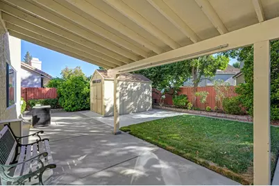 8924 Bear Park Ct, Elk Grove, CA 95758 - Photo 18