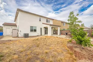 8170 Angsley Dr, Elk Grove, CA 95757 - Photo 62