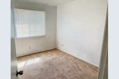 7718 Laramore Way, Sacramento, CA 95832 - Photo 16