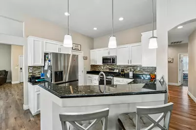 9656 Holly Glen Way, Elk Grove, CA 95757 - Photo 10