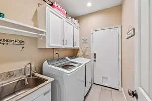 9656 Holly Glen Way, Elk Grove, CA 95757 - Photo 24