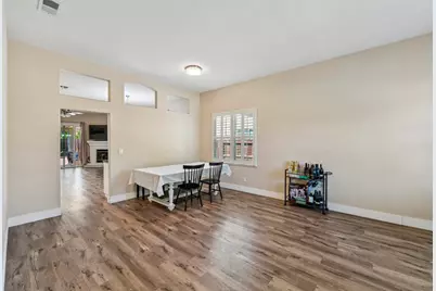 9656 Holly Glen Way, Elk Grove, CA 95757 - Photo 6