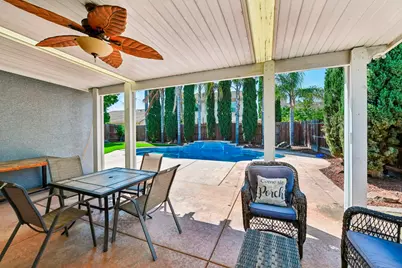 9656 Holly Glen Way, Elk Grove, CA 95757 - Photo 28