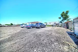 3515 S El Dorado St, Stockton, CA 95206 - Photo 2