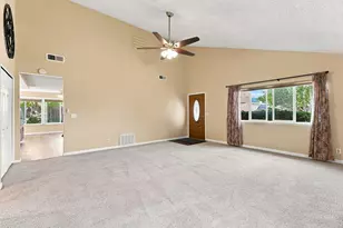 6890 Olive Tree Way, Citrus Heights, CA 95610 - Photo 28