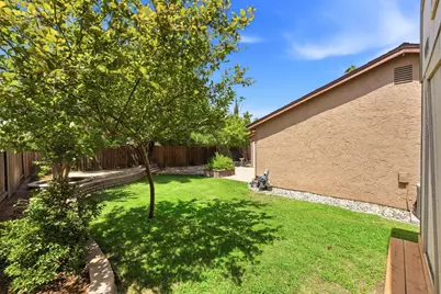 6890 Olive Tree Way, Citrus Heights, CA 95610 - Photo 22