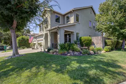 201 Waters Edge Drive, Waterford, CA 95386 - Photo 1