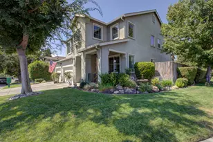 201 Waters Edge Dr, Waterford, CA 95386 - Photo 1