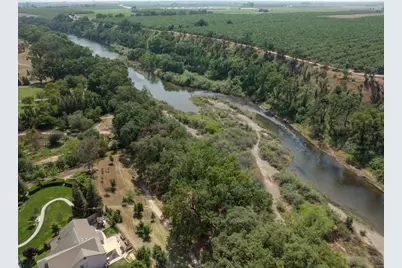 201 Waters Edge Drive, Waterford, CA 95386 - Photo 54