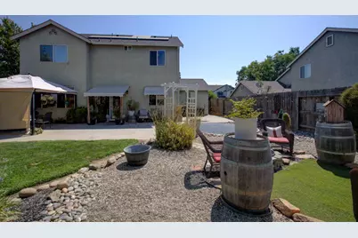 201 Waters Edge Drive, Waterford, CA 95386 - Photo 40
