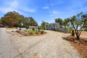 12050 Shale Ridge Ln, Auburn, CA 95602 - Photo 6