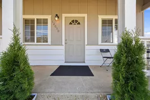 12050 Shale Ridge Ln, Auburn, CA 95602 - Photo 2