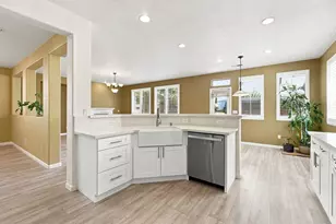 6404 Sol Way, Citrus Heights, CA 95621 - Photo 10