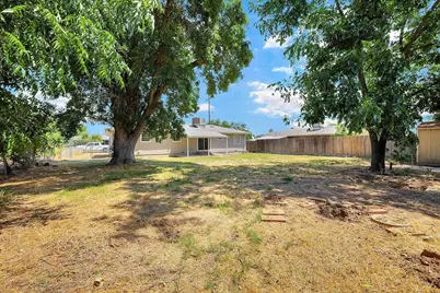 1866 16th Street, Olivehurst, CA 95961 - Photo 28