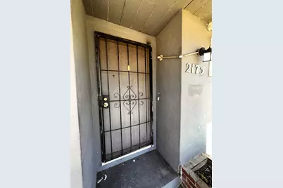 2175 De Ovan Avenue, Stockton, CA 95204 - Photo 2