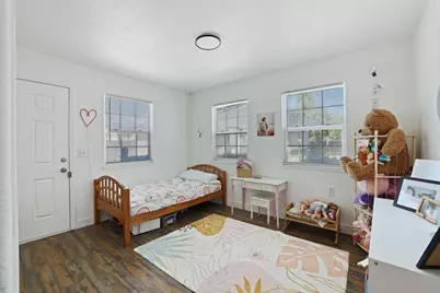 2140 Sutro Avenue, Stockton, CA 95205 - Photo 18