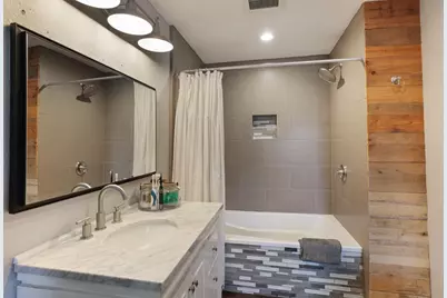 2140 Sutro Avenue, Stockton, CA 95205 - Photo 38