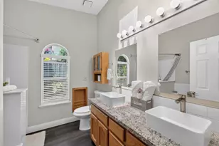 8812 Bridalsmith Dr, Sacramento, CA 95828 - Photo 32