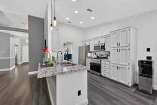 8812 Bridalsmith Dr, Sacramento, CA 95828 - Photo 20