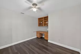 8812 Bridalsmith Dr, Sacramento, CA 95828 - Photo 10