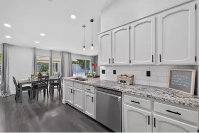 8812 Bridalsmith Drive, Sacramento, CA 95828 - Photo 24