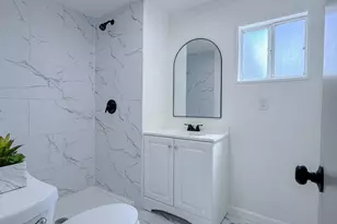 Hobbs Ln, Sacramento, CA 95842 - Photo 22