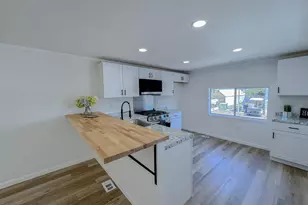 Hobbs Ln, Sacramento, CA 95842 - Photo 14