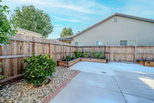 10175 Omeara Dr, Sacramento, CA 95829 - Photo 42