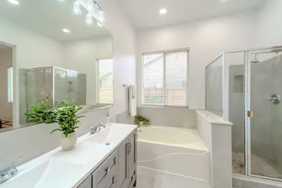 10175 Omeara Drive, Sacramento, CA 95829 - Photo 24