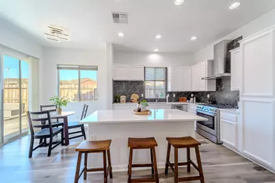 10175 Omeara Drive, Sacramento, CA 95829 - Photo 16