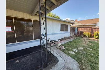 719 Kazmir Court, Modesto, CA 95351 - Photo 4