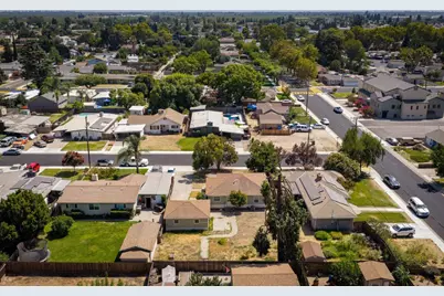 2014 Lydia Street, Escalon, CA 95320 - Photo 2