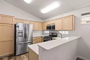 7227 Timberrose Way, Roseville, CA 95747 - Photo 12
