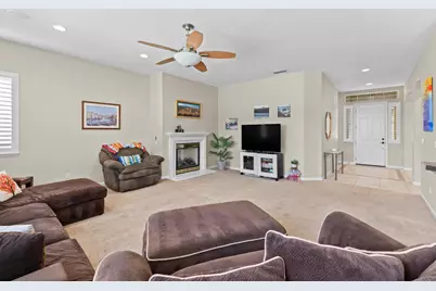 2149 Lucetta Way, Roseville, CA 95661 - Photo 14