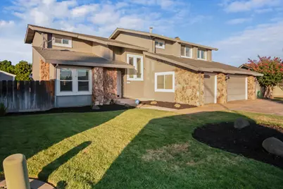 1412 Oakridge Court, Modesto, CA 95351 - Photo 2