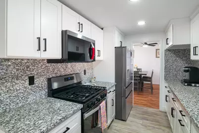 1412 Oakridge Court, Modesto, CA 95351 - Photo 14