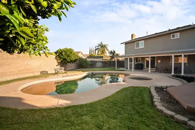 1412 Oakridge Court, Modesto, CA 95351 - Photo 30