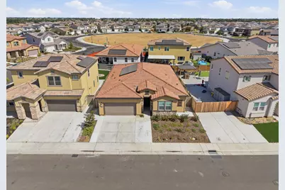8256 Seahorse Way, Elk Grove, CA 95757 - Photo 30