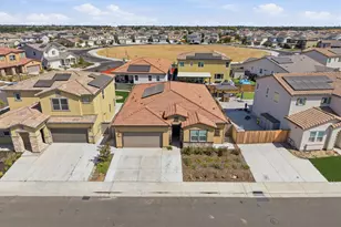 8256 Seahorse Wy, Elk Grove, CA 95757 - Photo 30