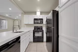 3424 Vintage Dr, Modesto, CA 95356 - Photo 6