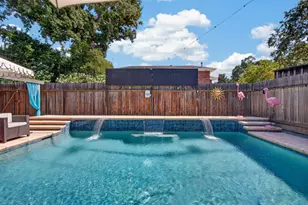 864 W Monterey Ave, Stockton, CA 95204 - Photo 10