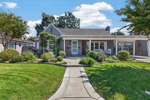 864 W Monterey Ave, Stockton, CA 95204 - Photo 2